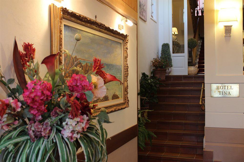 Hotel Tina Диано-Марина Экстерьер фото